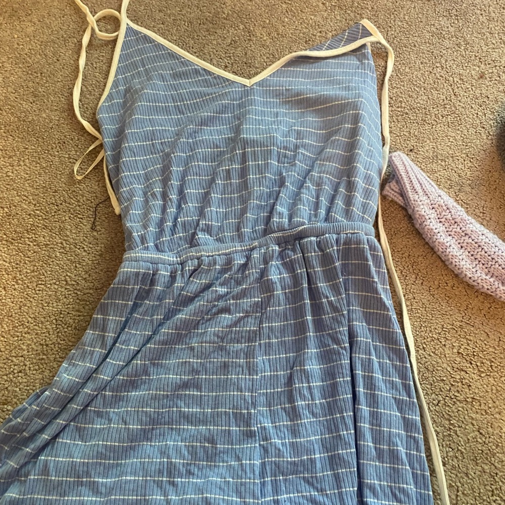 Forever 21 romper blue stripes small